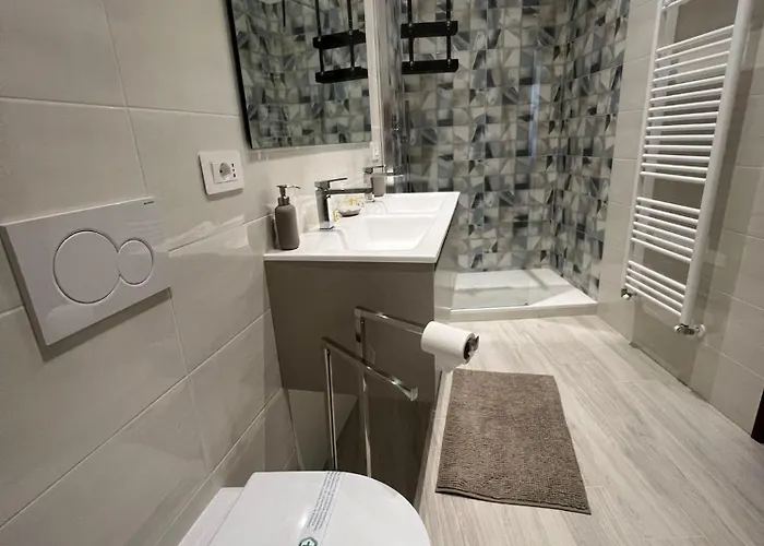 Mary's House アパート