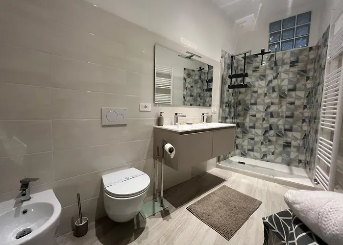 Mary's House * サヴォーナ